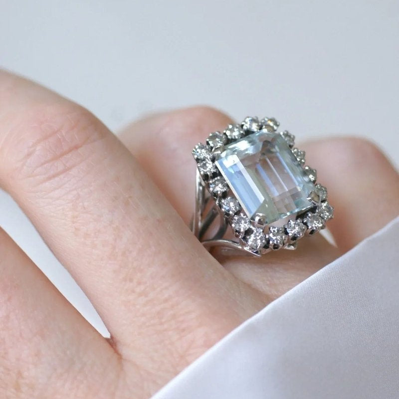 Bague Cocktail Aigue Marine et Diamants - Castafiore