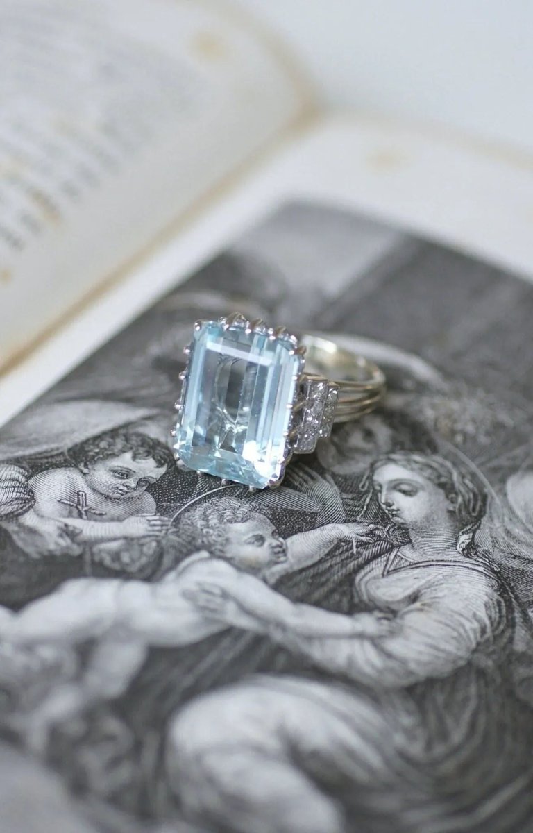 Bague Cocktail Aigue marine et diamants - Castafiore