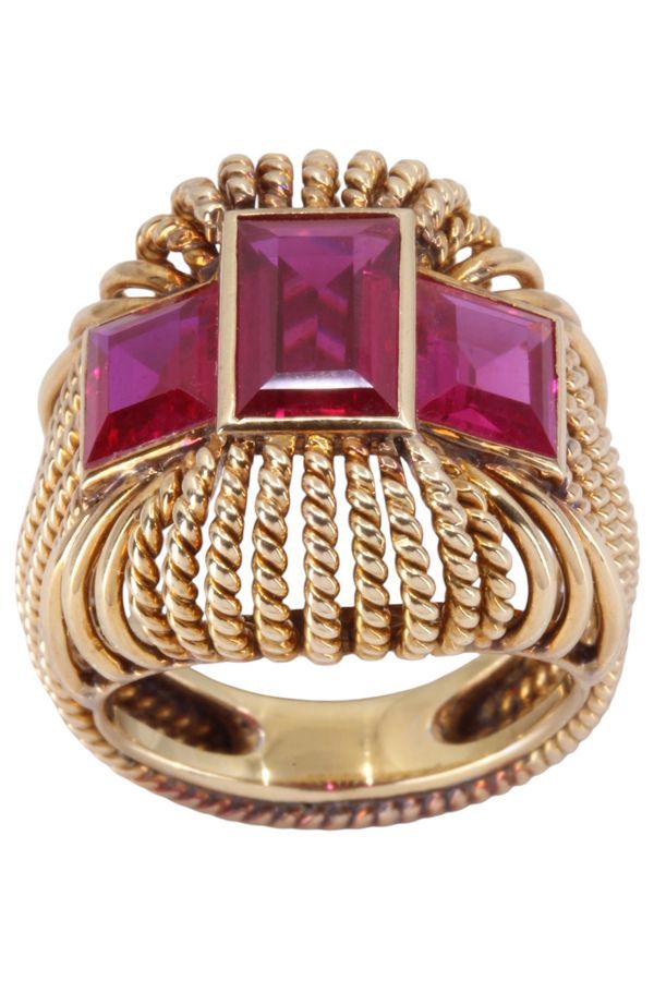 Bague Cocktail années en or jaune et rubis - Castafiore