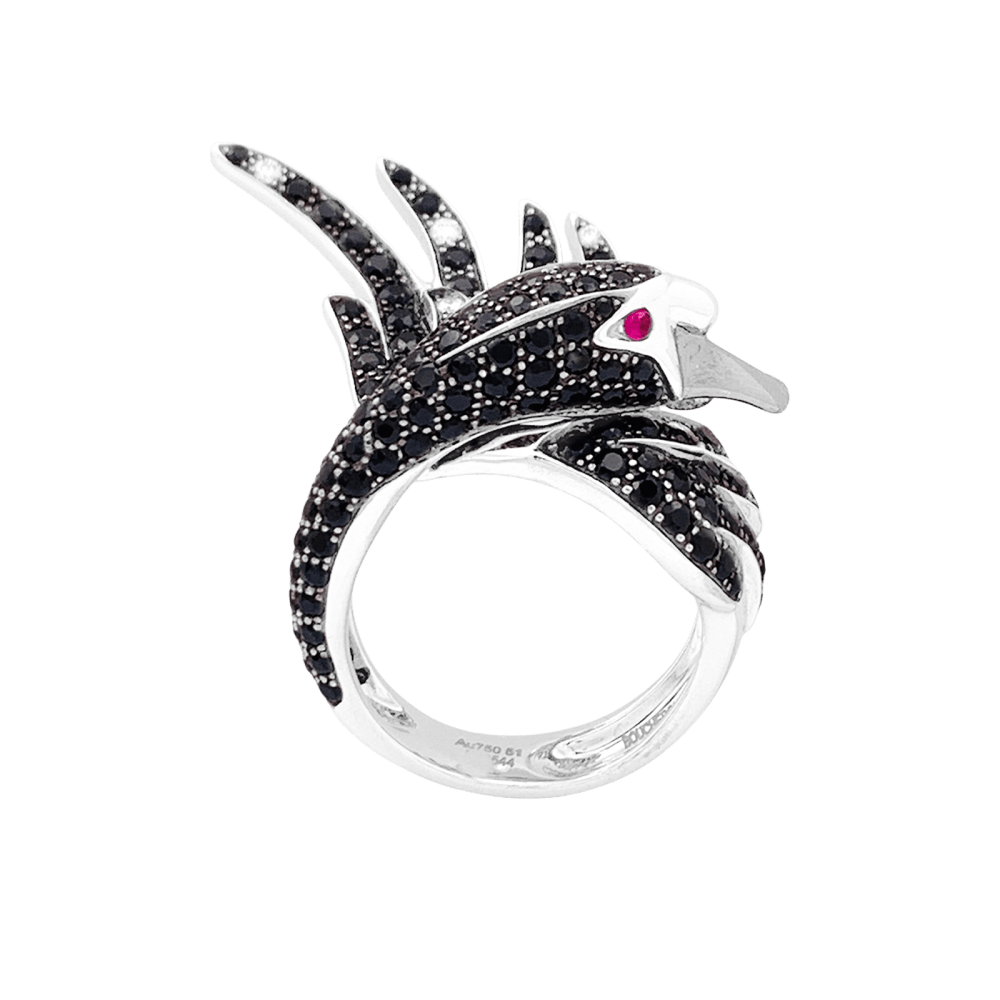 Bague Cocktail BOUCHERON "Cypris le Cygne" en or blanc, saphirs, rubis et diamants - Castafiore