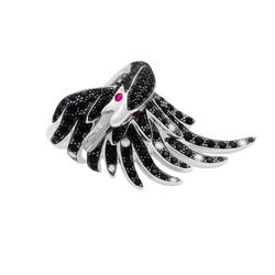 Bague Cocktail BOUCHERON "Cypris le Cygne" en or blanc, saphirs, rubis et diamants - Castafiore