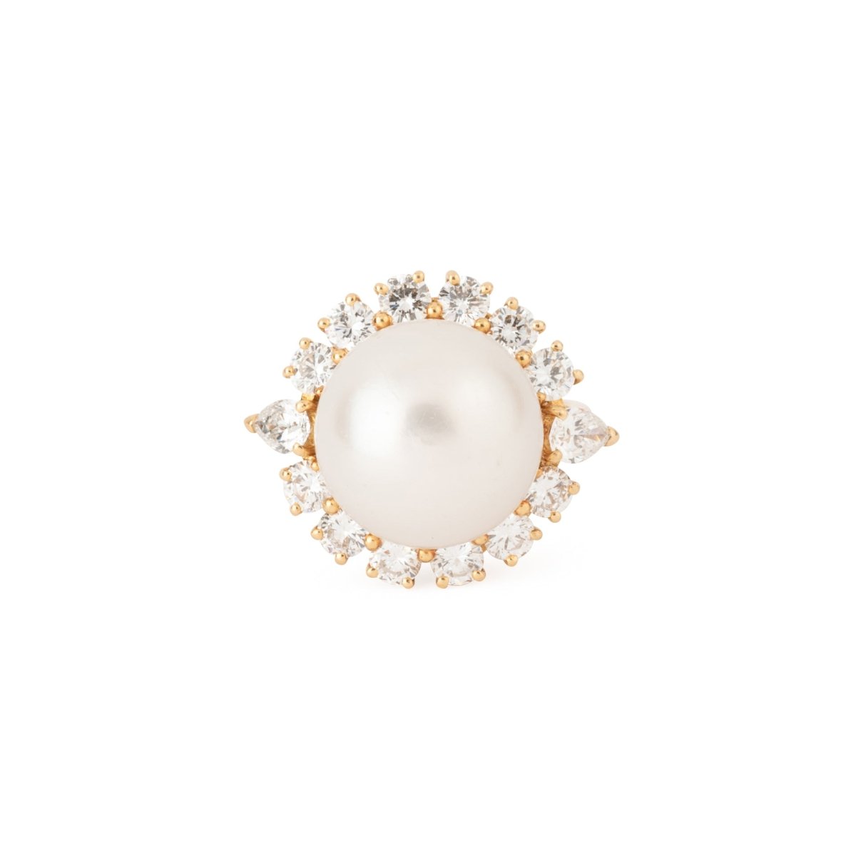 Bague Cocktail Boucheron en or jaune, perle et diamants - Castafiore