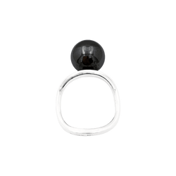 Ring Dinh Van en white gold and hematite.
