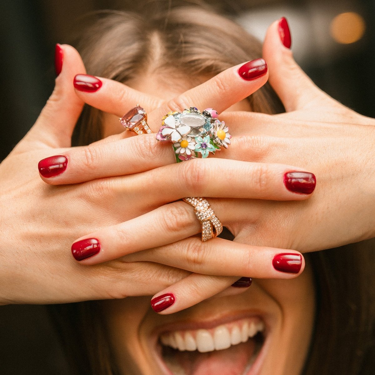 Bague Cocktail DIOR "Diorette" Milly - la - forêt en or blanc, aigue - marine, émail, améthyste, saphir, grenat et diamant - Castafiore