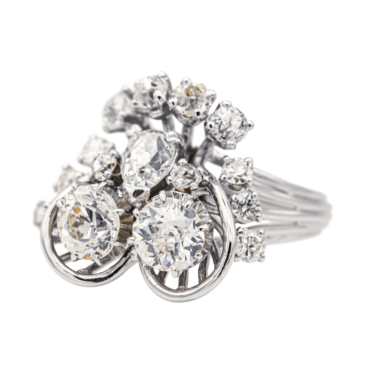 Bague Cocktail en or blanc et diamants - Castafiore
