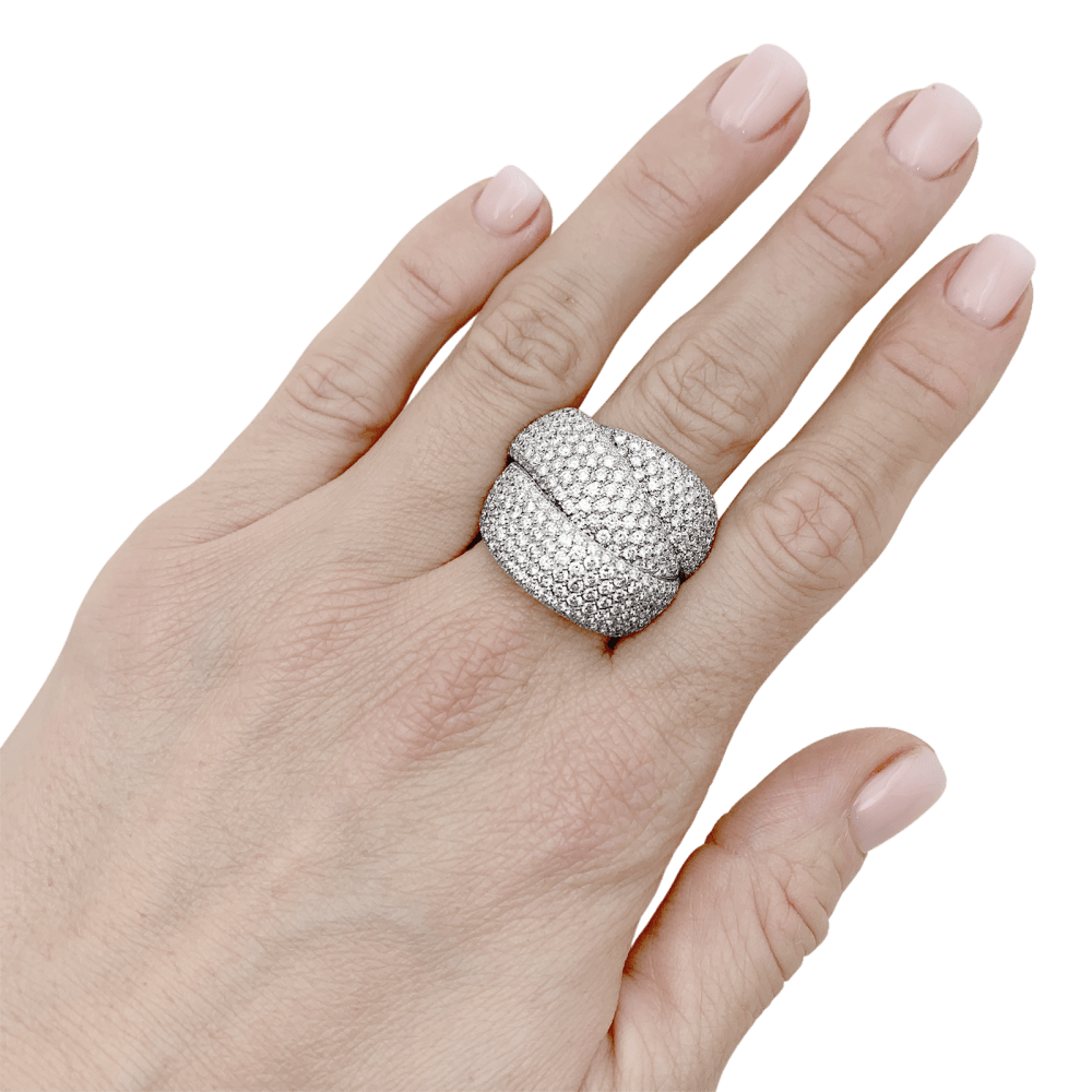 Bague Cocktail en or blanc et diamants - Castafiore