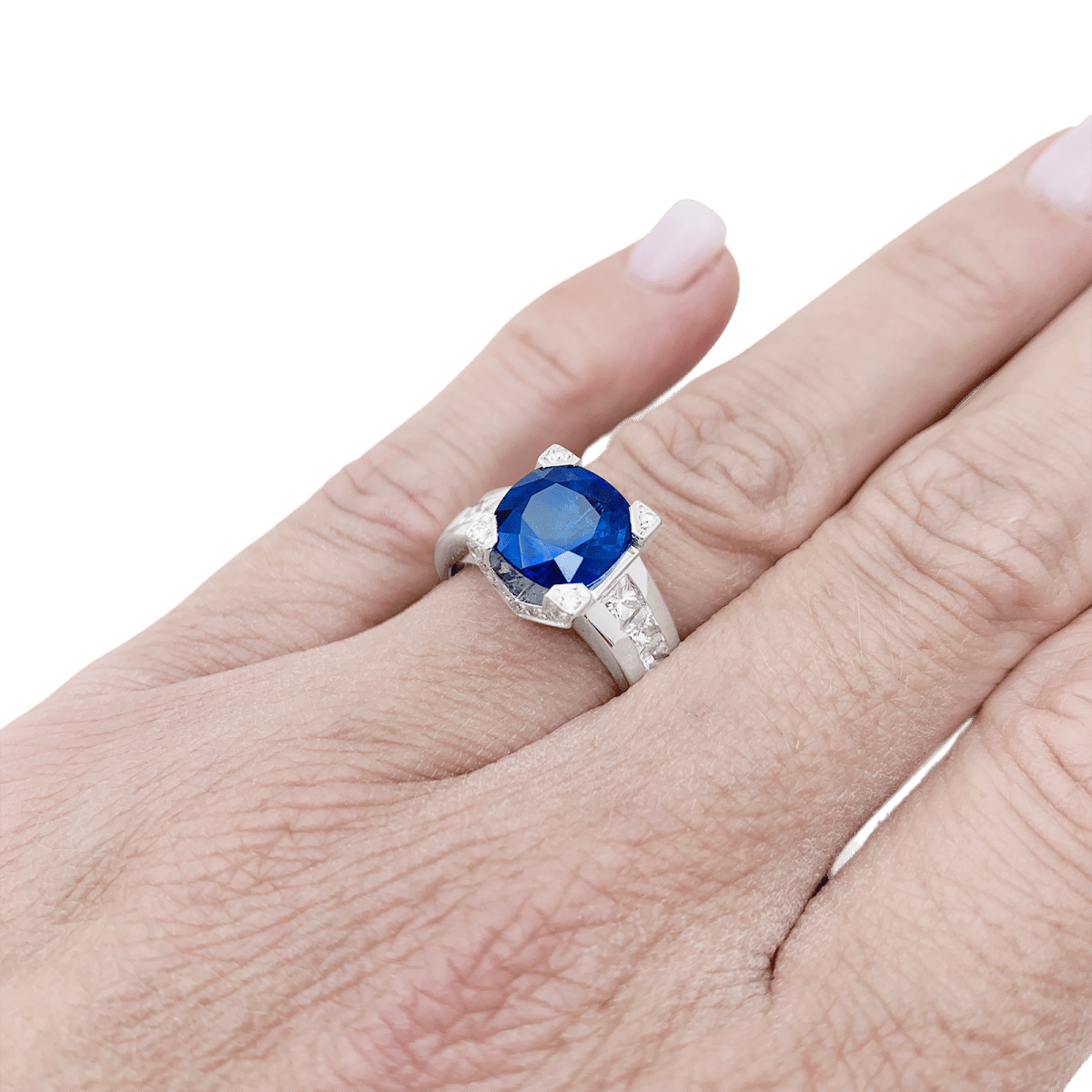 Bague Cocktail en or blanc, saphir, diamants. - Castafiore