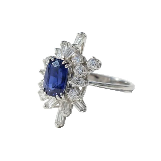 Bague Cocktail en or Blanc, saphir et diamants - Castafiore