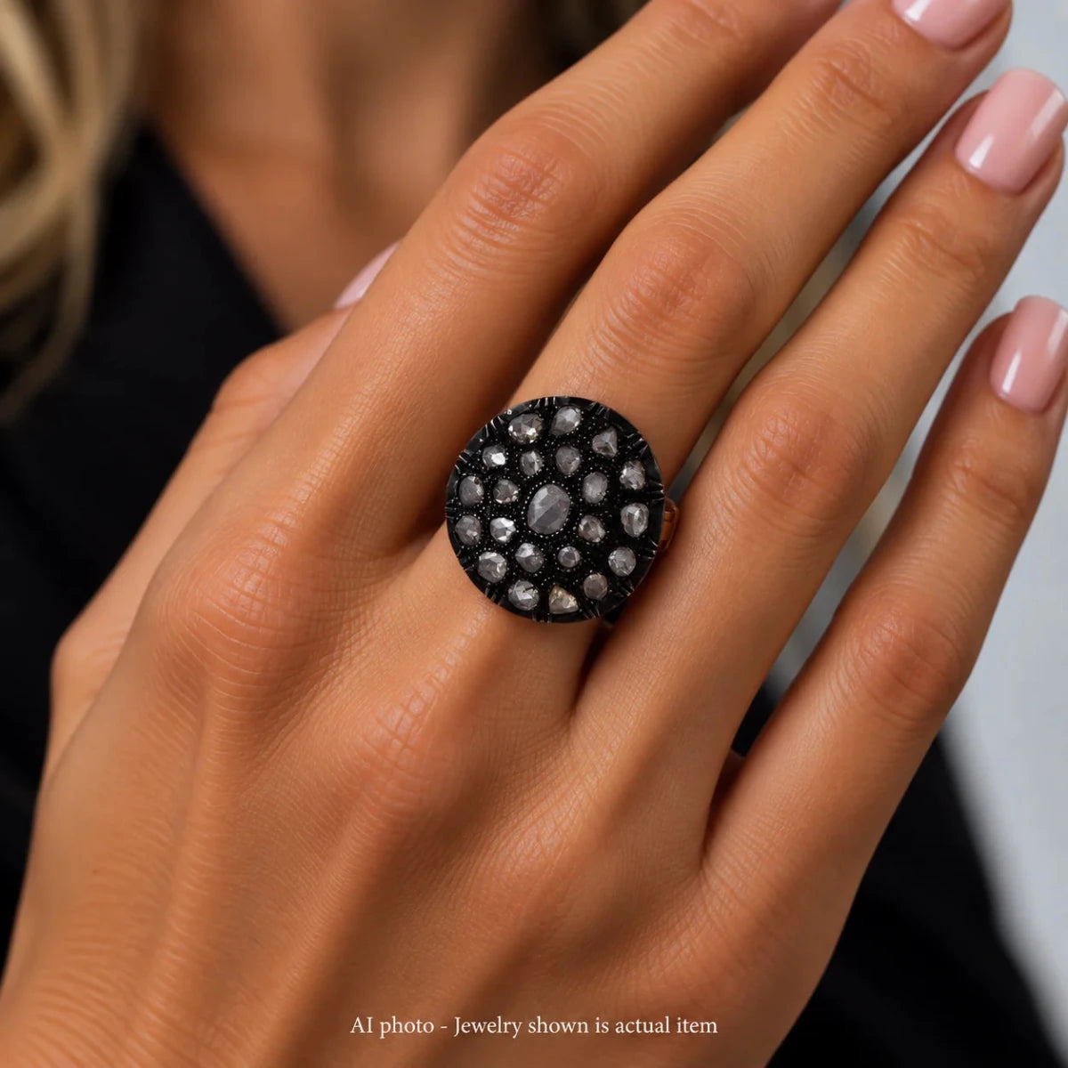 Bague Cocktail en or jaune, argent et diamants - Castafiore
