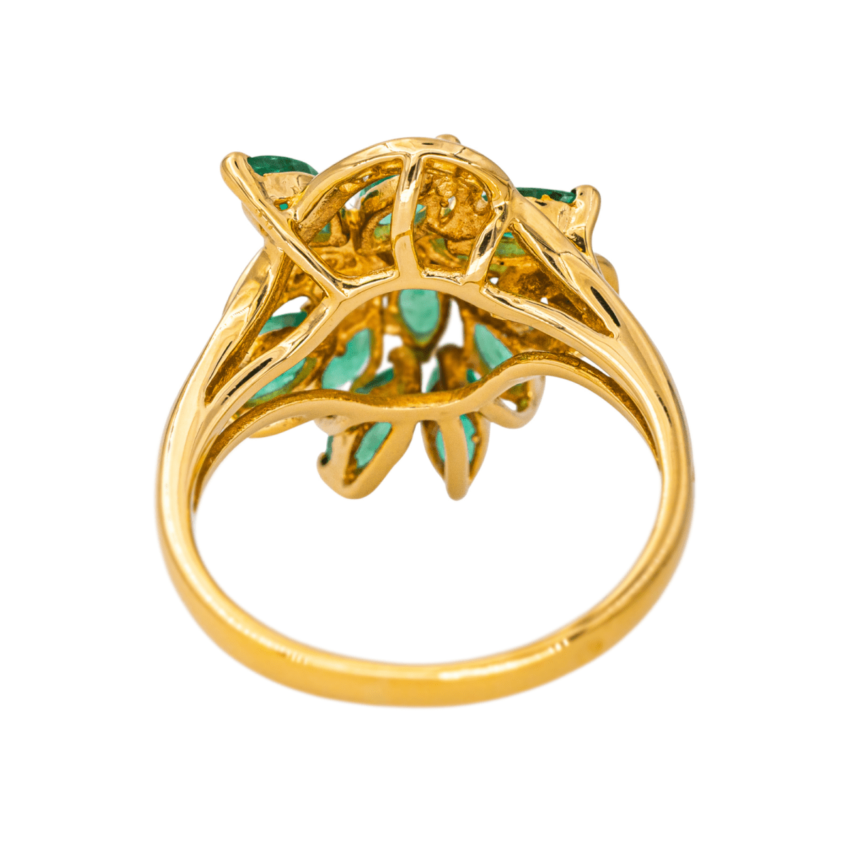 Bague Cocktail en or jaune, émeraudes et diamants - Castafiore