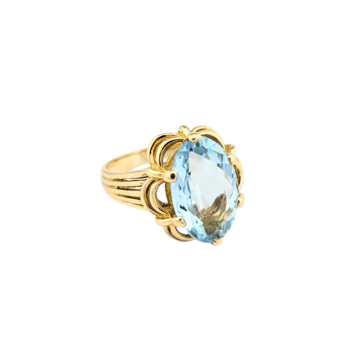 Bague Cocktail en or jaune et aigue - marine - Castafiore