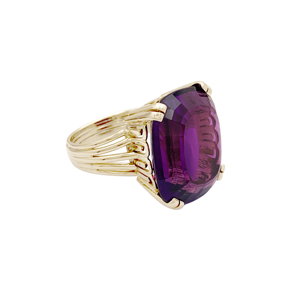 Bague Cocktail en or jaune et améthyste - Castafiore