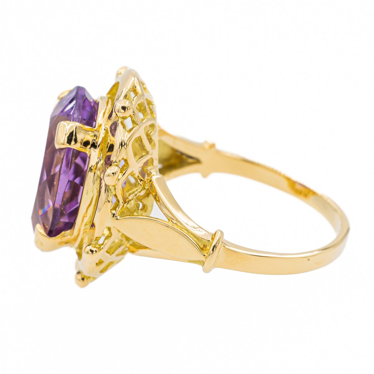 Bague Cocktail en or jaune et améthyste - Castafiore