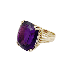 Bague Cocktail en or jaune et améthyste - Castafiore