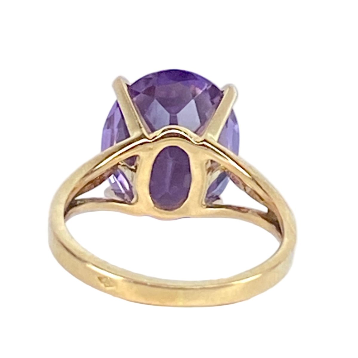 Bague Cocktail en or jaune et améthyste - Castafiore