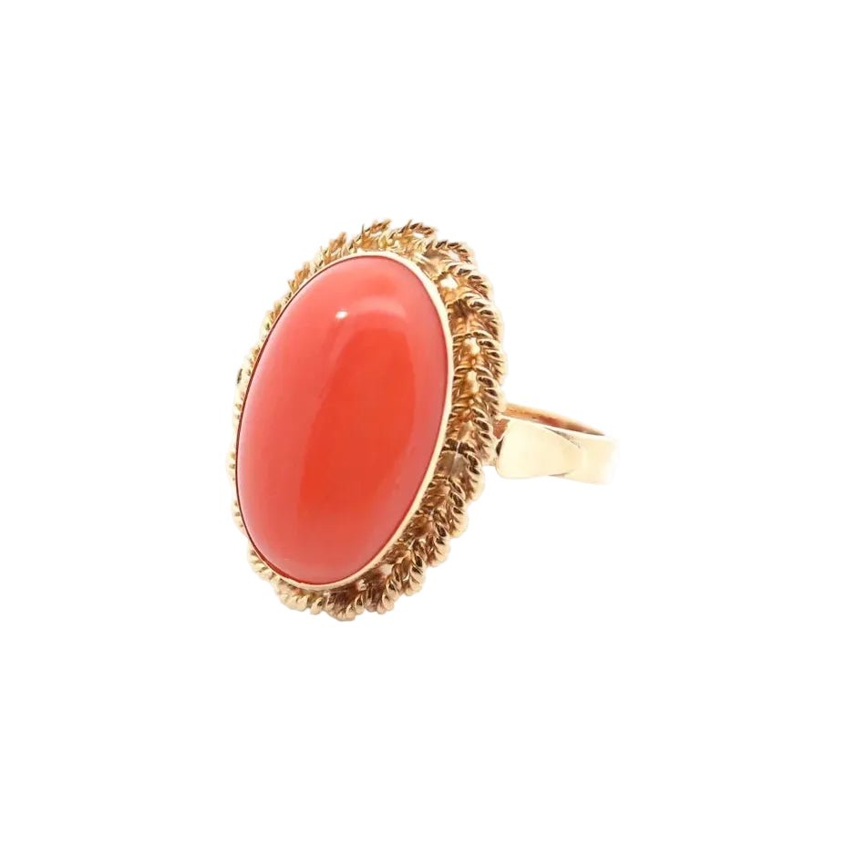 Bague Cocktail en or jaune et corail - Castafiore