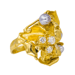 Bague Cocktail en or jaune et diamants - Castafiore