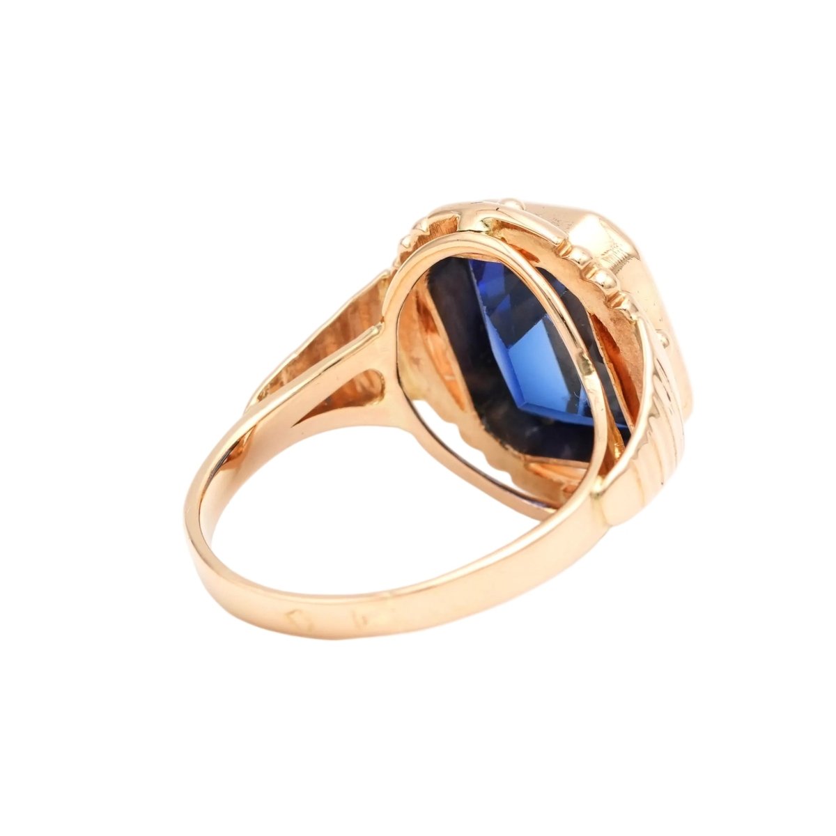 Bague Cocktail en or jaune et saphir - Castafiore