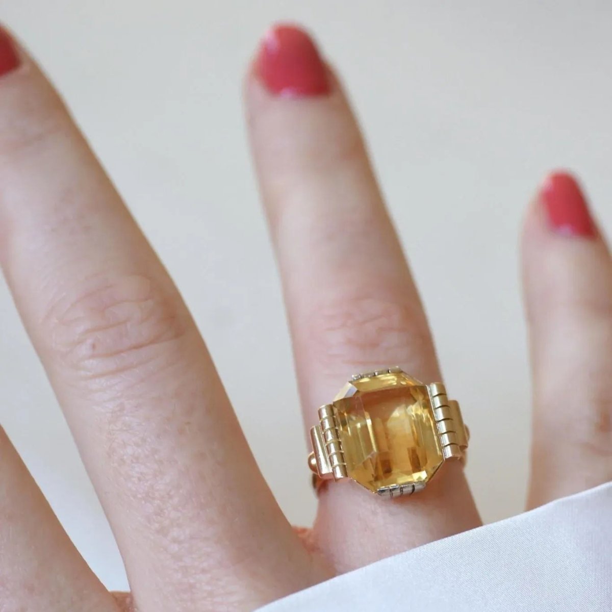 Bague Cocktail en or jaune, or blanc et citrine - Castafiore