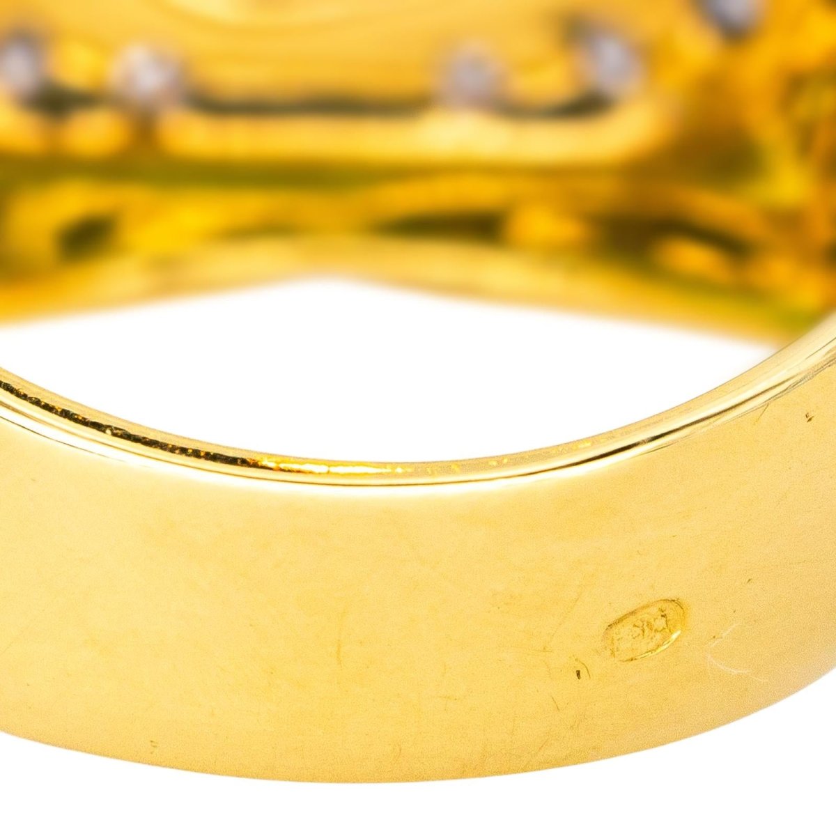 Bague Cocktail en or jaune, péridot et diamants - Castafiore