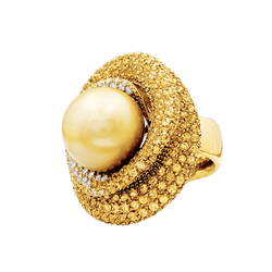 Bague Cocktail en or jaune, perle, saphirs et diamants - Castafiore