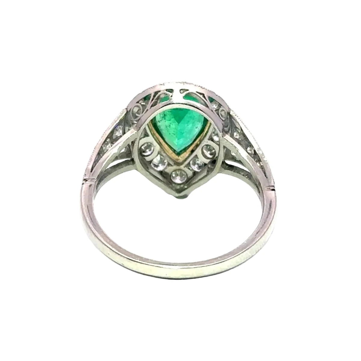 Bague Cocktail en or jaune, platine, émeraude et diamants - Castafiore