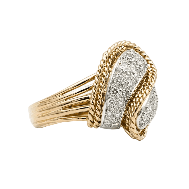 Bague Cocktail en or jaune, platine et diamants