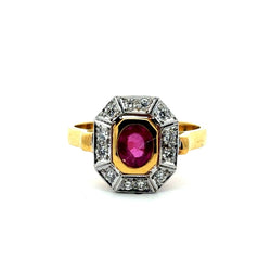 Bague Cocktail en or jaune, rubis et diamants