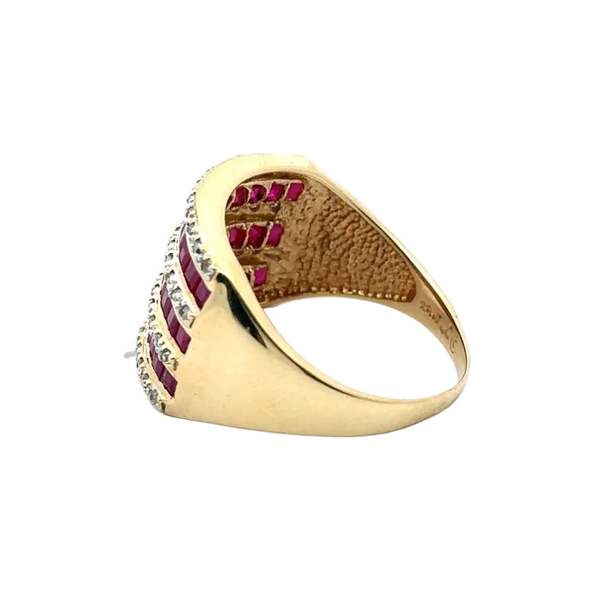 Bague Cocktail en or jaune, rubis et diamants - Castafiore