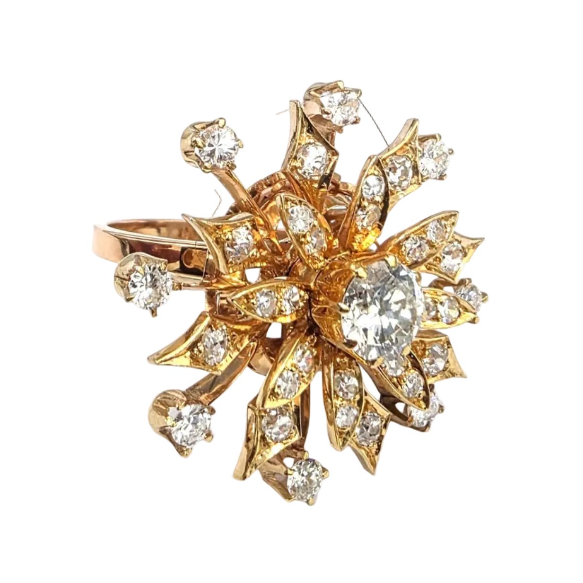 Bague Cocktail en or rose et diamants - Castafiore
