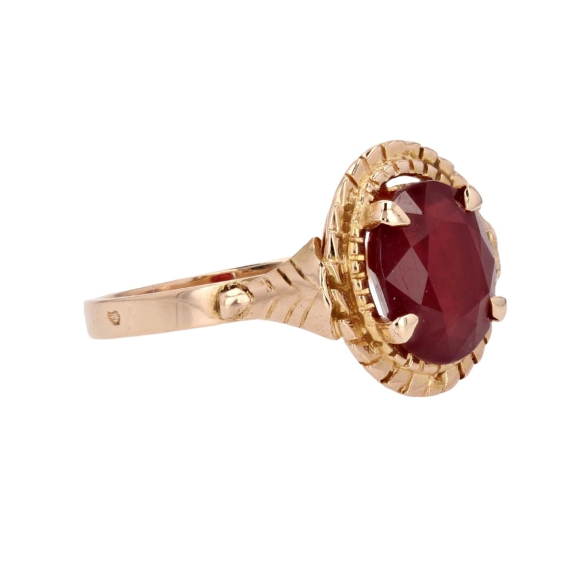 Bague Cocktail en or rose et rubis - Castafiore