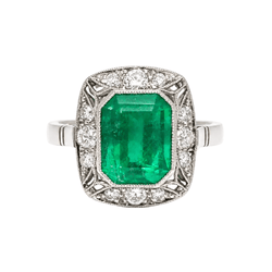 Bague Cocktail en platine, émeraude et diamants - Castafiore