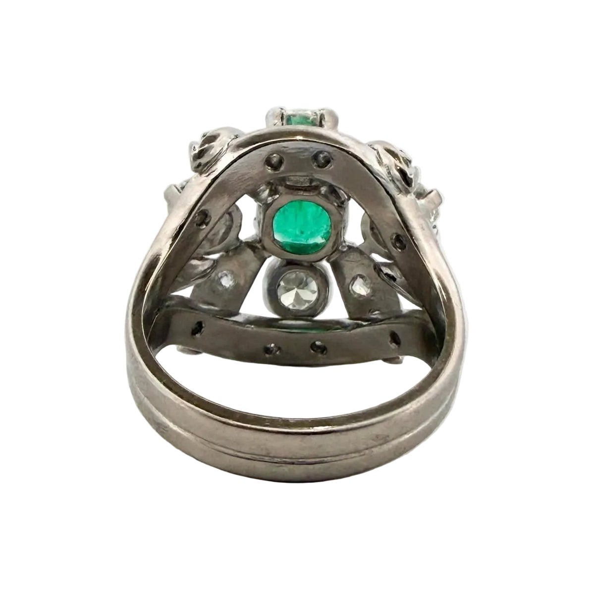 Bague Cocktail en platine, émeraude et diamants - Castafiore