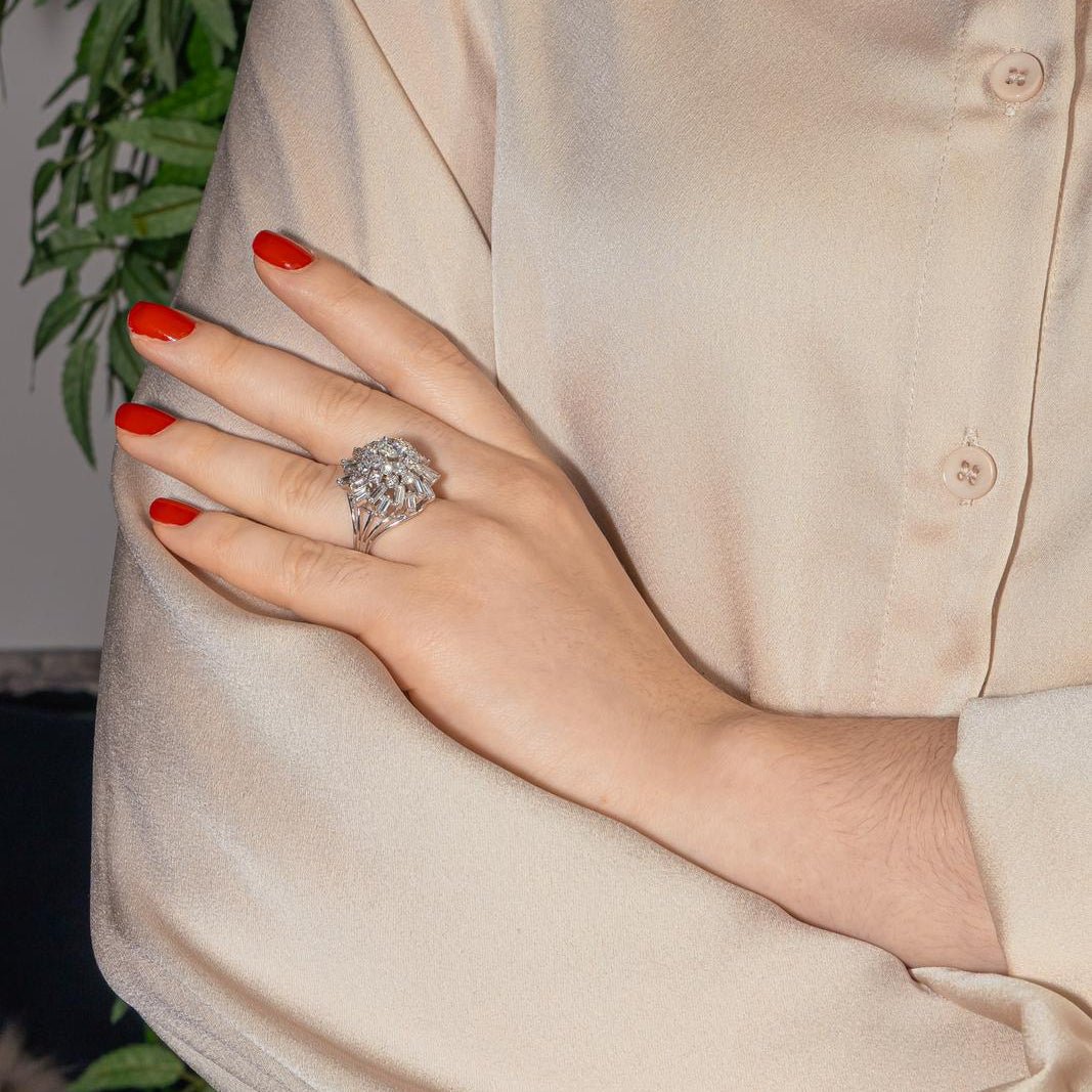 Bague Cocktail en platine et diamants - Castafiore