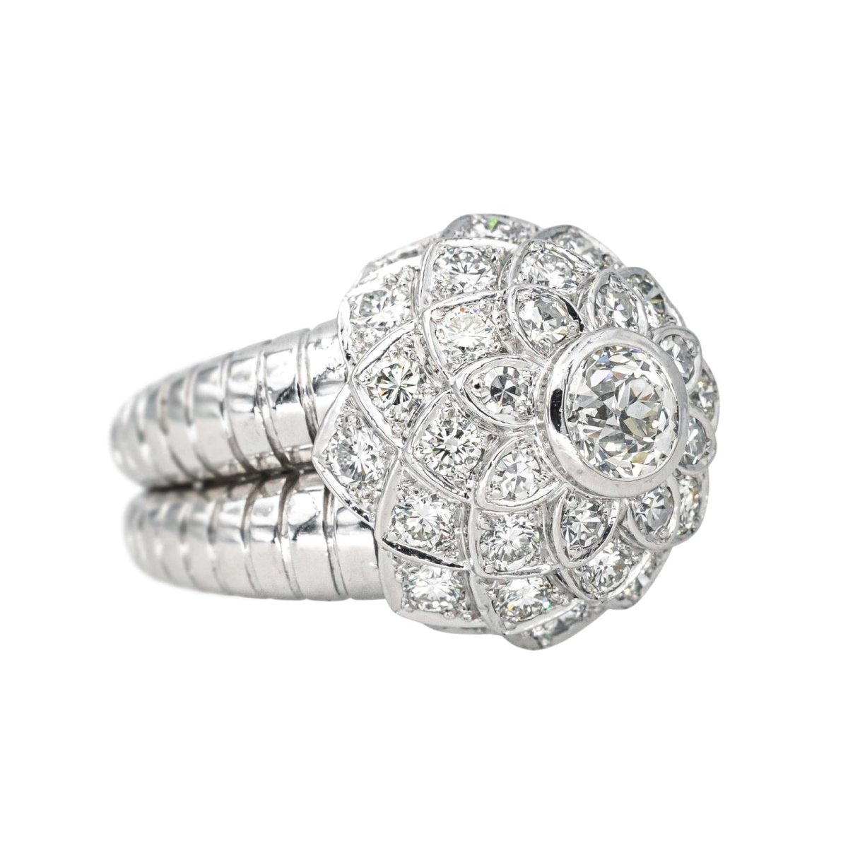 Bague Cocktail en platine et diamants - Castafiore