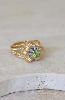 Bague Cocktail Fleur Péridot Diamants Or Jaune - Castafiore