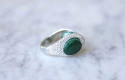 Bague Cocktail Gucci, malachite et diamants sur or blanc - Castafiore