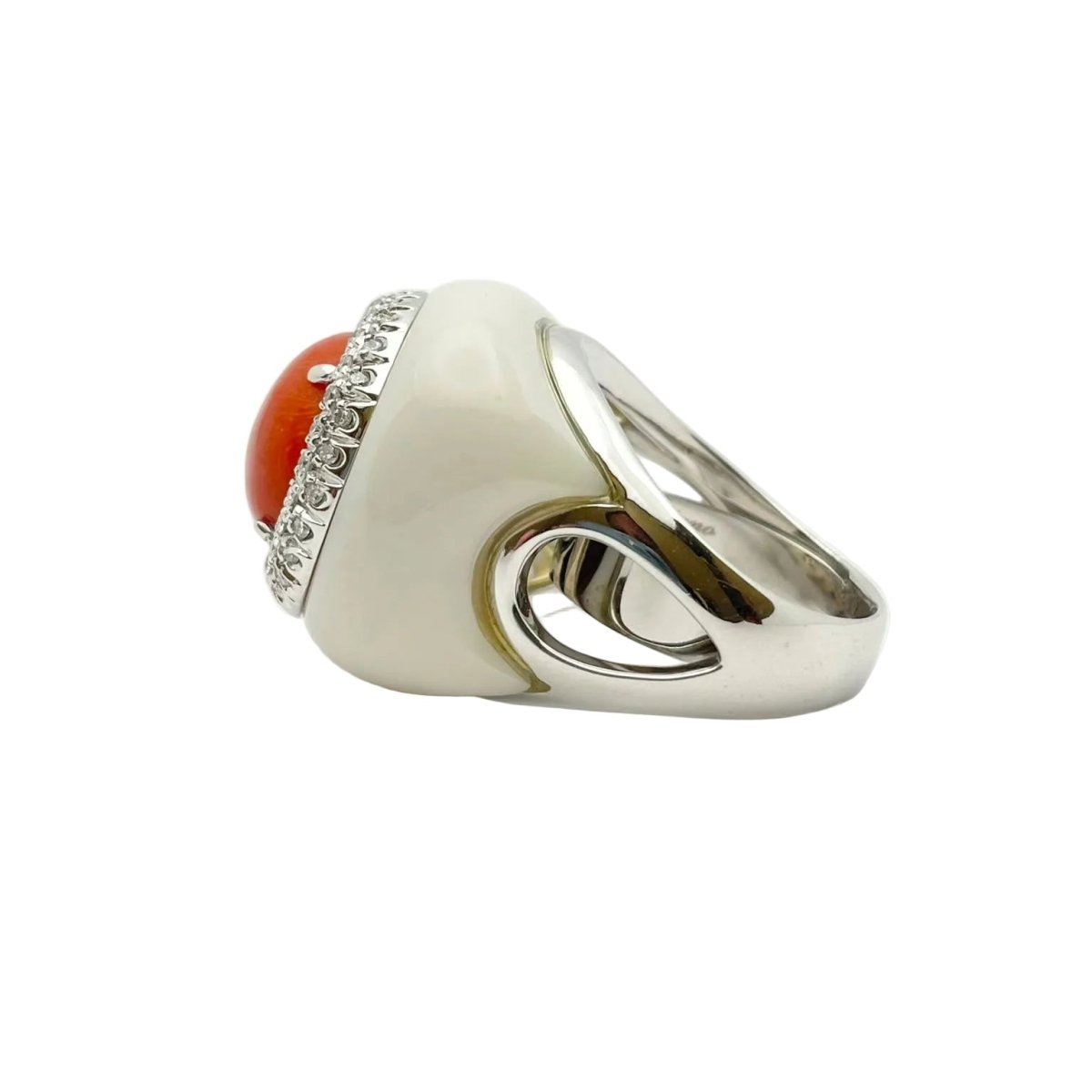 Bague Cocktail LUCIANO SOMENZI en or blanc, agate, corail et diamants - Castafiore