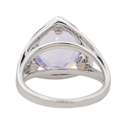 Bague Cocktail MAUBOUSSIN "Mes couleurs à toi" en or blanc, améthyste et diamants - Castafiore