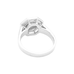 Bague Cocktail MELLERIO en platine et diamants - Castafiore