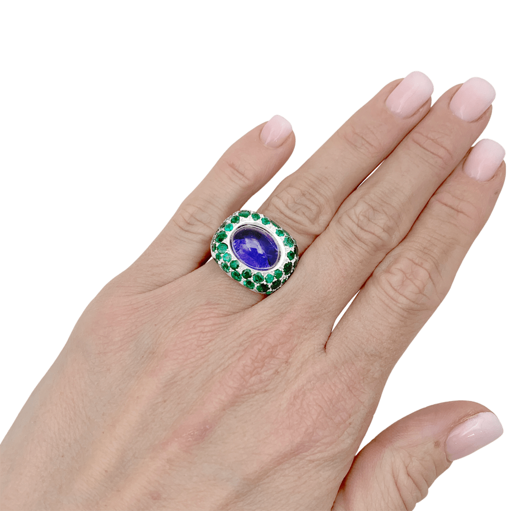 Ring Poiray "Cabaret white gold, iolite and emeralds.