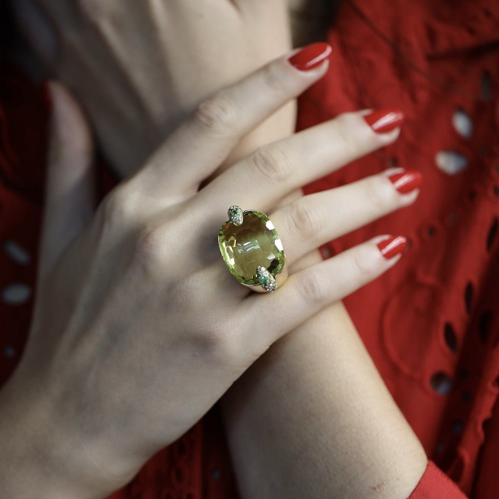 Bague Cocktail POMELLATO "Pin Up" en or jaune, quartz, tsavorites et diamants - Castafiore