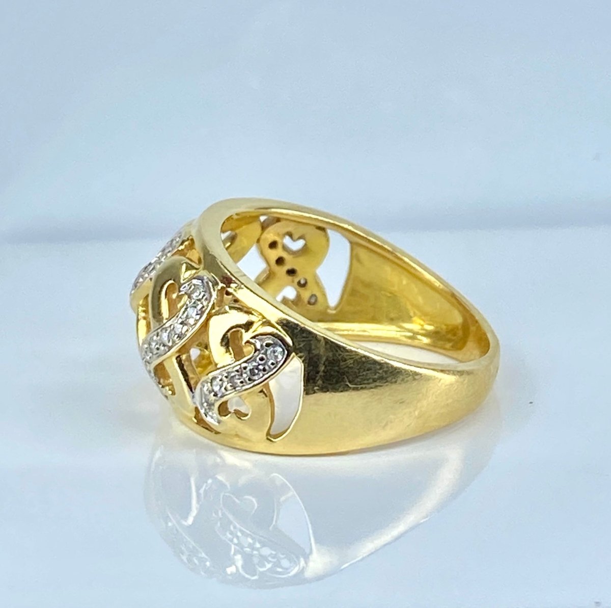 Bague "Coeurs" en or jaune et diamants - Castafiore