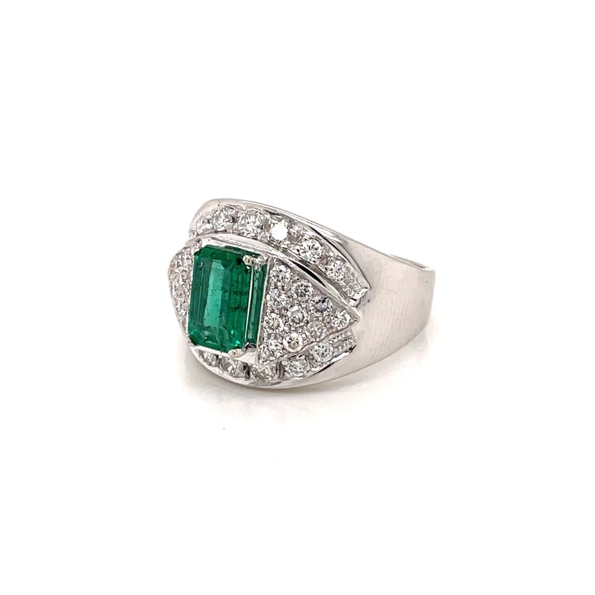 Bague de cocktail rétro en émeraude colombienne et diamant - Castafiore