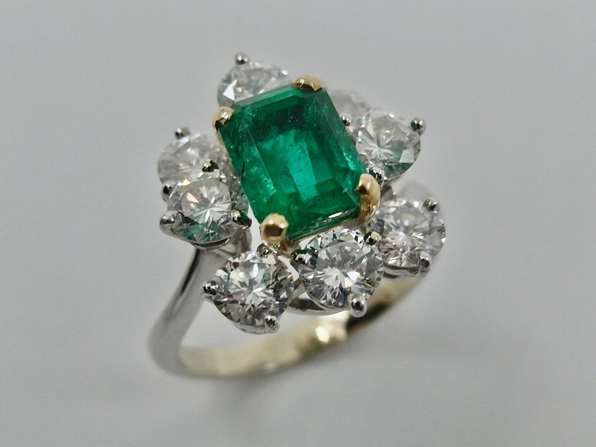 Bague de fiançailles diamants émeraude - Castafiore