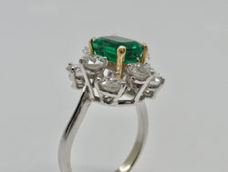 Bague de fiançailles diamants émeraude - Castafiore