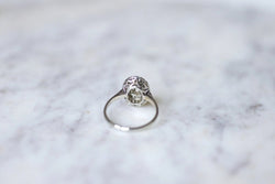 Bague de fiançailles ovale Art Deco platine or blanc et diamants - Castafiore