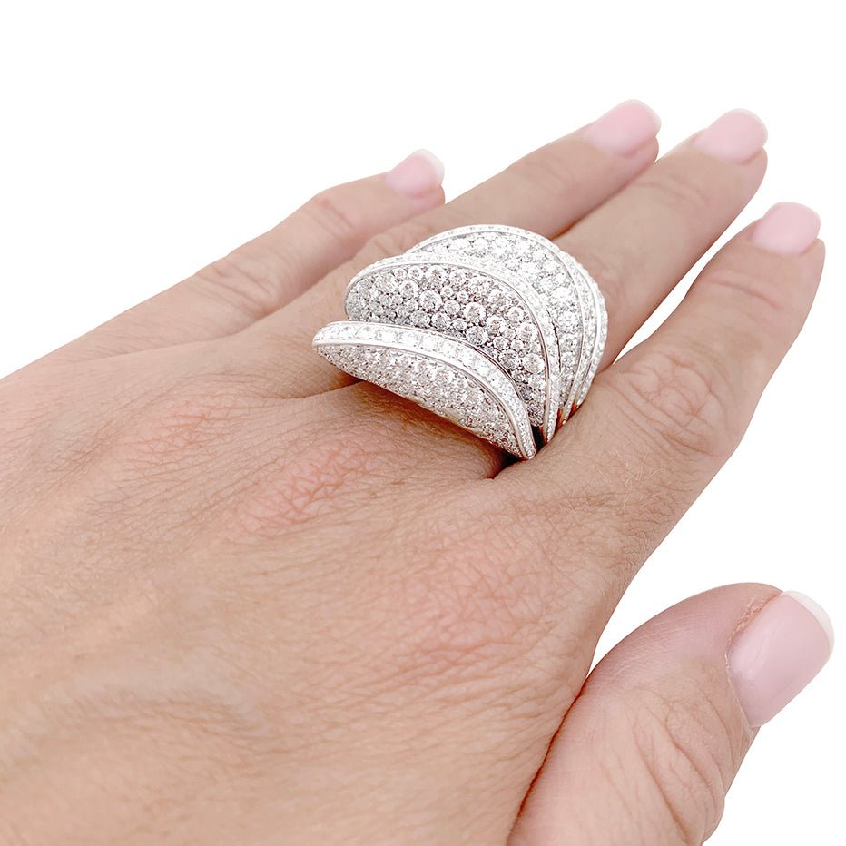 Bague De Grisogono "Onde" en or blanc et diamants - Castafiore