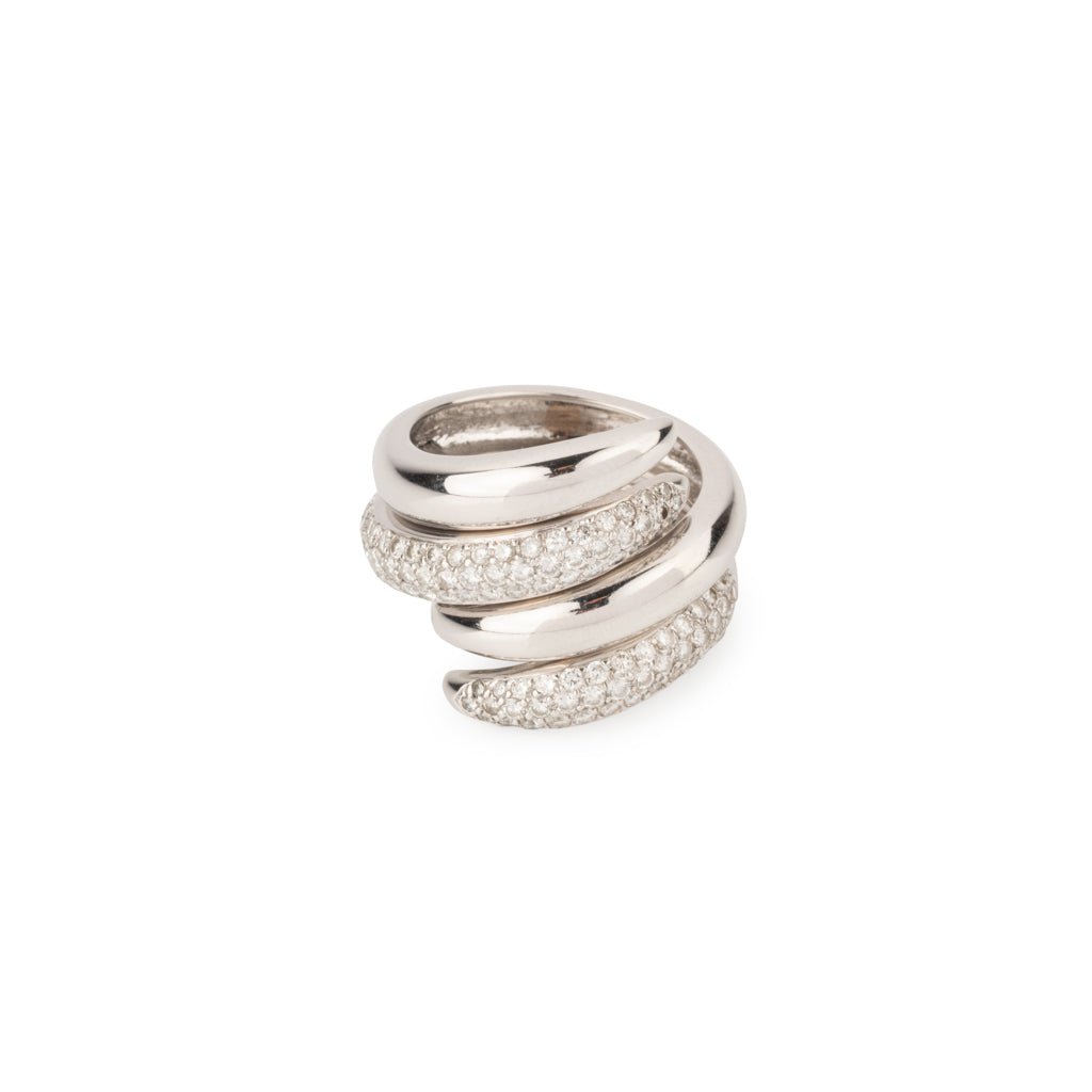 Bague de la maison Chaumet, collection Tango en diamant - Castafiore