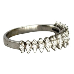 Bague demi - alliance en or blanc et diamant - Castafiore